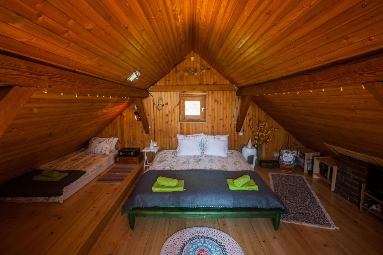Na Okic - A Private Forest Oasis Sveti Martin pod Okicem Exterior foto